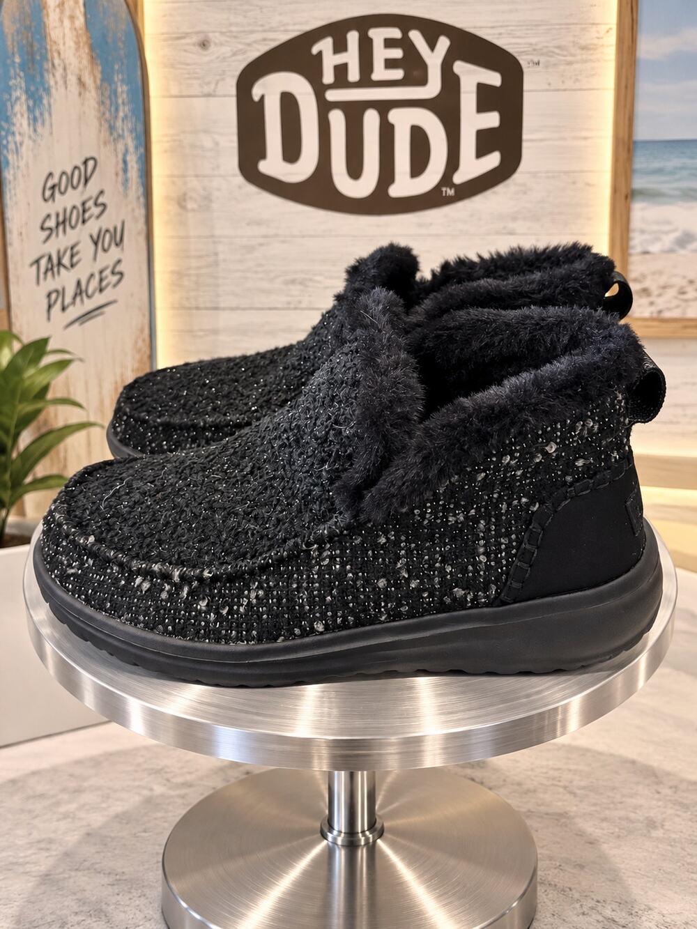 Hey Dude Denny Sparkling Black Faux Fur Slip-On Booties Women’s 8 EU 39